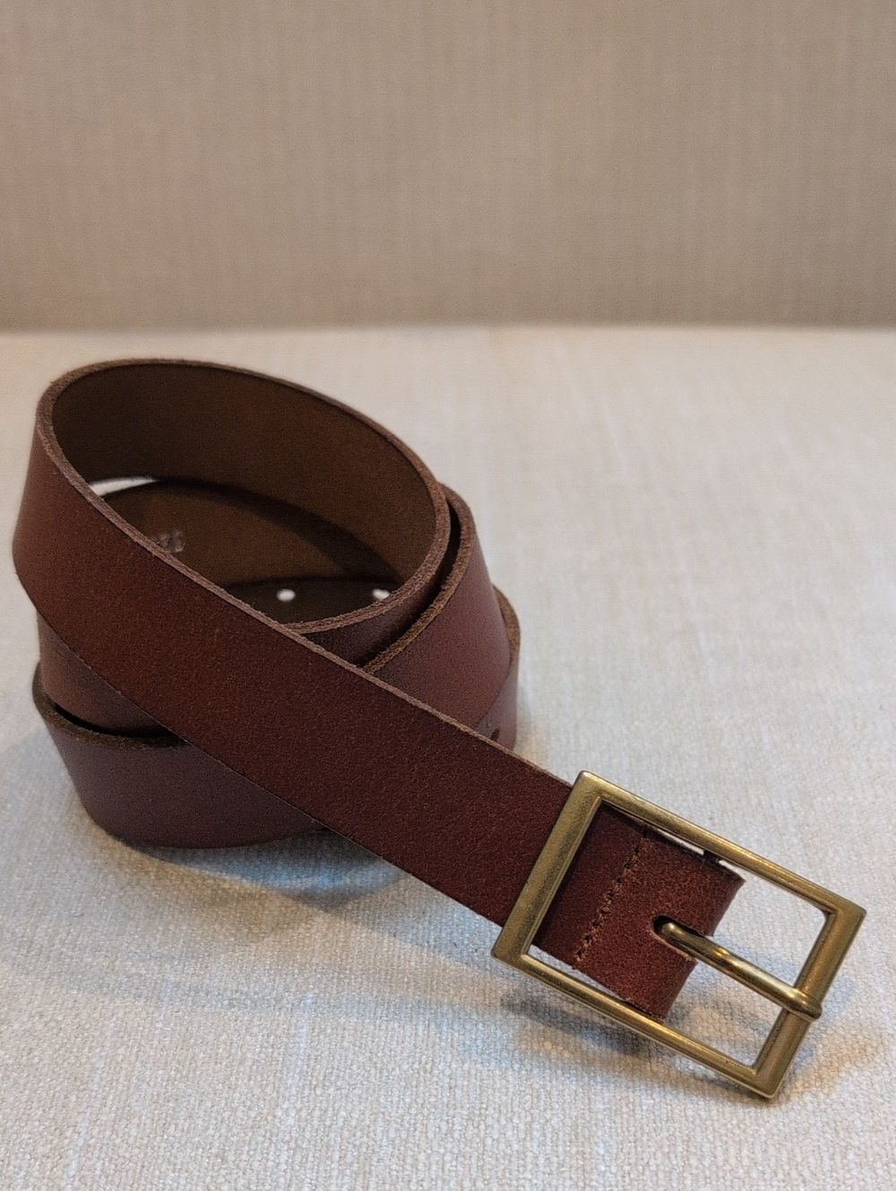 Brown Leather Belt with Brass Tone Buckle Size M Classic Preppy